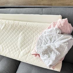 Mattress for a pedenalny table