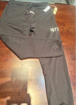 40$ Essential 1977 XL Slim Fit GunGray