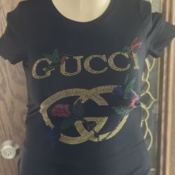 Tengo Esta Blusa Gg  Size Small 