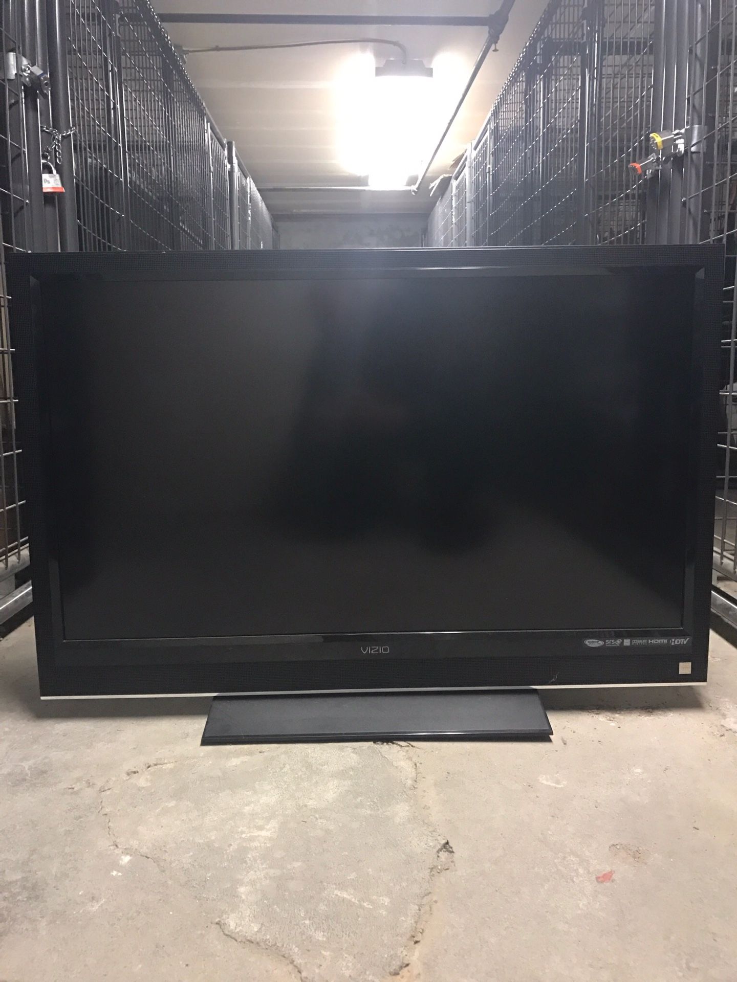 40” LCD TV
