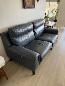 Living spaces recliner