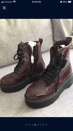 Steve Madden Boots