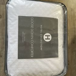 Hotel Collection European White Goose Comforter 