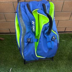 Yonex Tennis Bag 12 Rackets