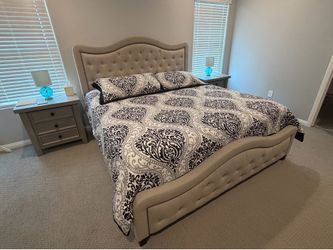 King size bedroom set
