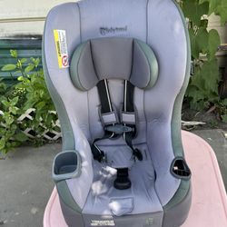 Car seat ( Babytrend) 