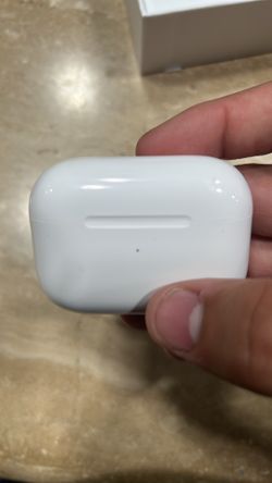 Head Phones ( AirPods)