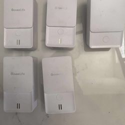 GoveeLife Wi-Fi Smart Gateway 2 with Water Leak Detector 2 Set of 5