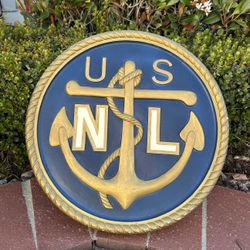 United States Navy Wall Plaque Plastic Resin Vintage Military Collectible 