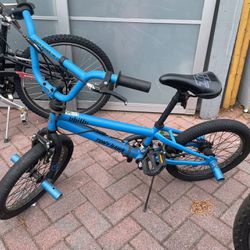 TONY HAWK Philly Bike BXM Bicycle Blue (50$ For One Bike And 2 Of The Same Bikes)