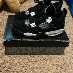 Jordan 4 Size 8