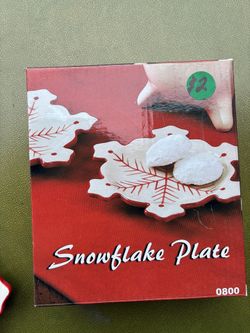 Christmas Snowflake Plates