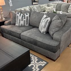 Sofa & Loveseat!!