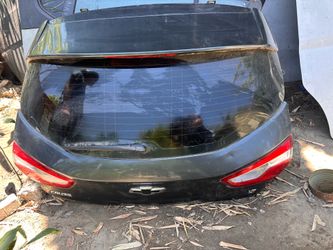 2016-2021 CHEVY CRUZE TAILGATE