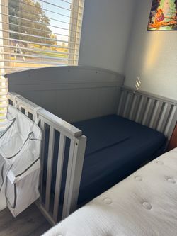 Crib
