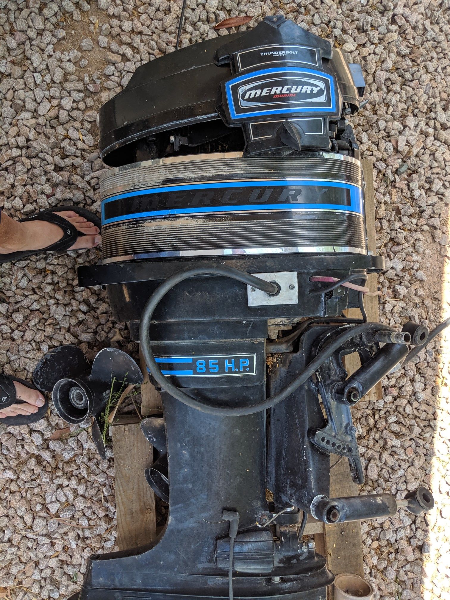 85 horsepower Mercury outboard motor