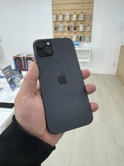 iPhone 15 Plus 6.7" (Unlocked) 128GB Fair Black
