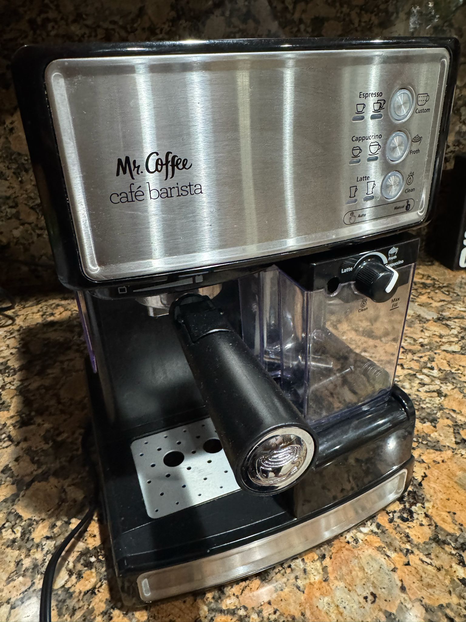 Mr Coffee. Expreso & Capuchino Machine