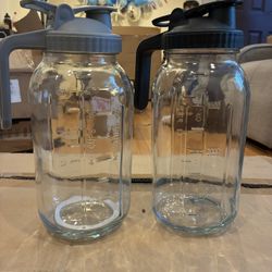 64oz Glass Mason Jar Pitcher 🏺 – Leakproof Wide Mouth, Pour Spout Lid, Water & Juice Container 💦🍊
