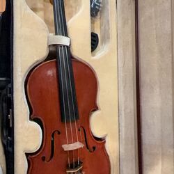 A Beautiful 4/4 Violin