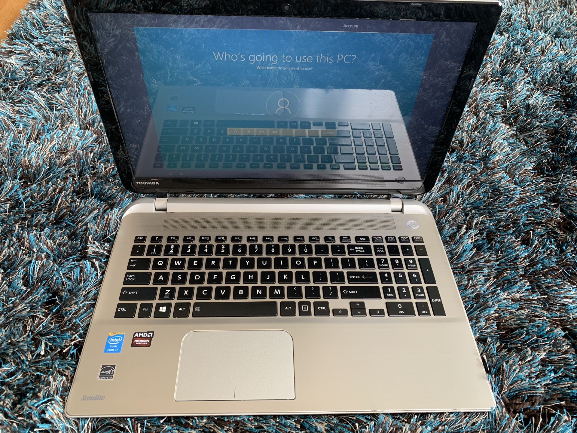 Toshiba Laptop Computer