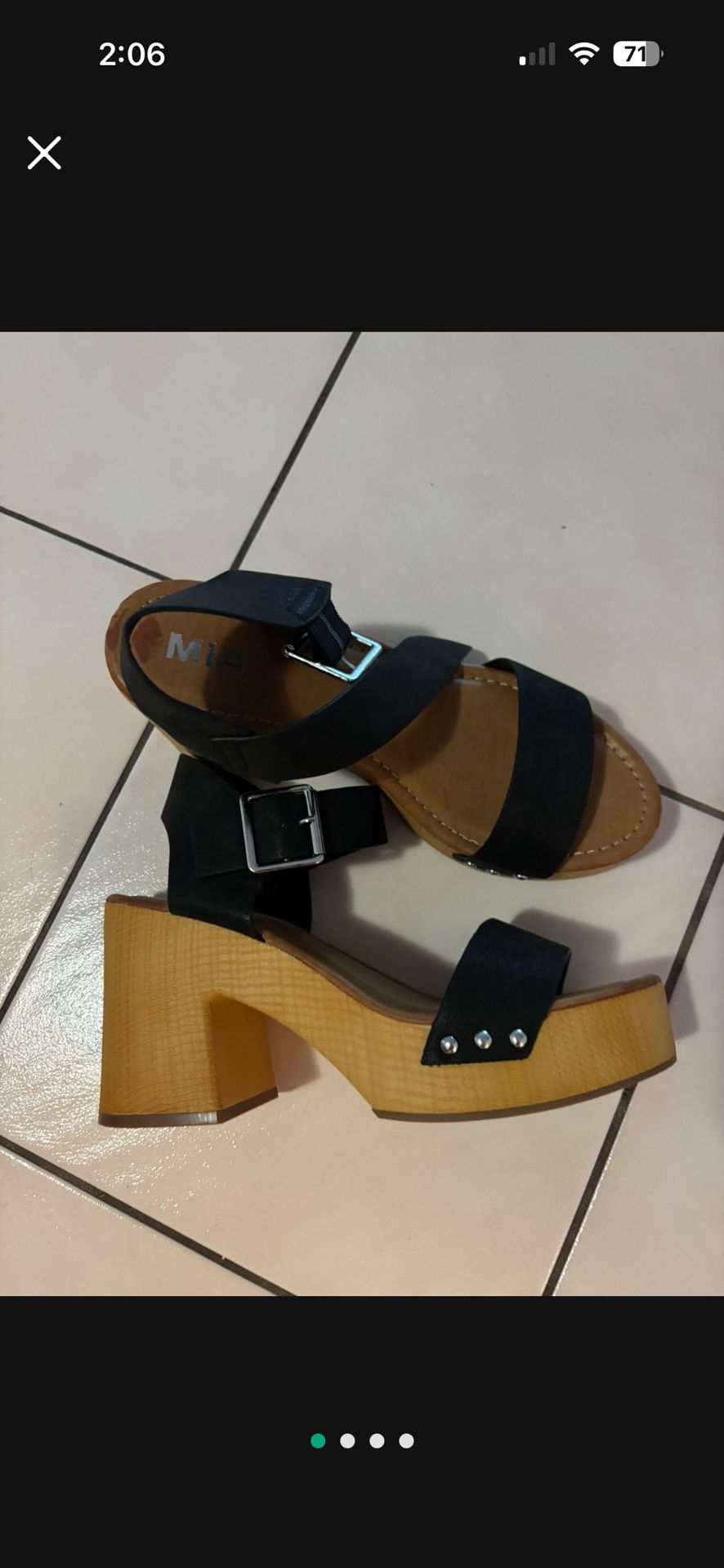 MIA Wedges Size 9