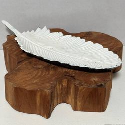 Iron Palm Leaf Trinket Tray Home Decor