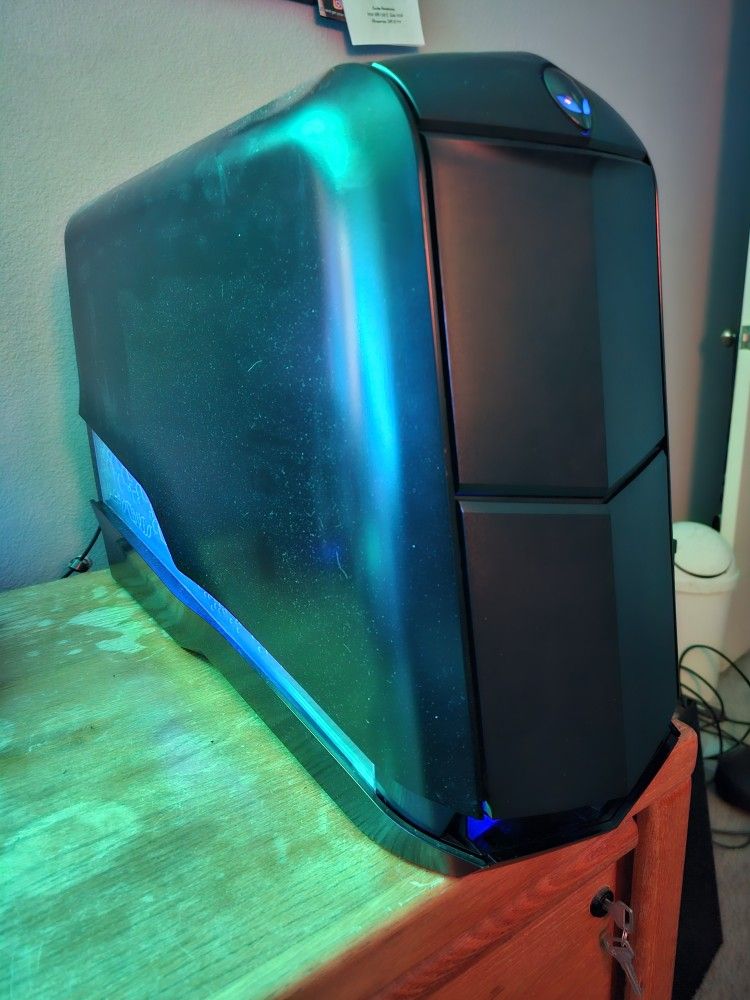 Gaming Computer Desktop Pc Alienware Dell