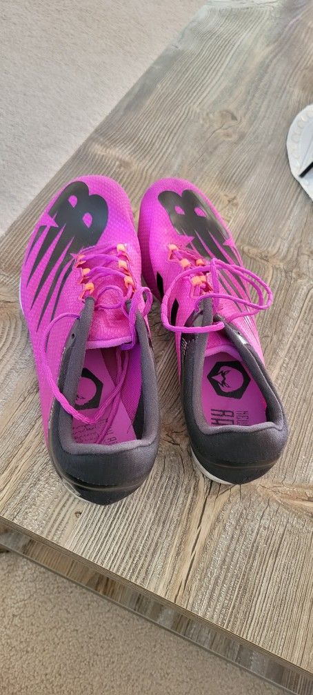 New Balance spikes, size 9