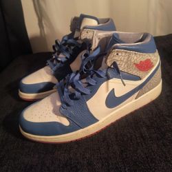 Jordan 1 Blue Mid