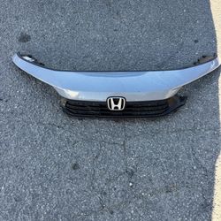 Honda Civic Upper Grill
