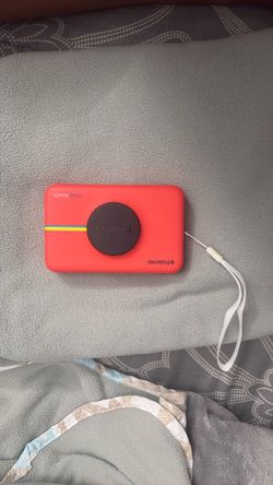 Polaroid Snap Touch Instant Camera Red