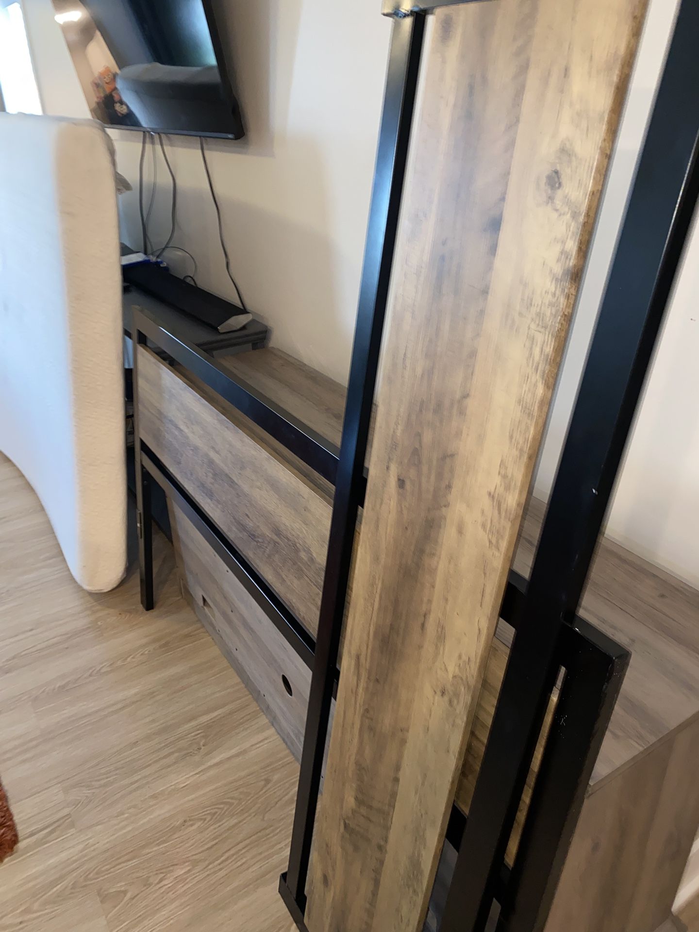 Full Bed Frame & Mattress