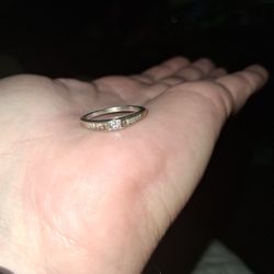 12 Kt 14 Kt White Gold Size 7 Ring