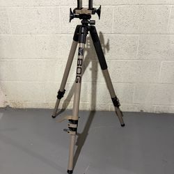 Bog hunting Tripod