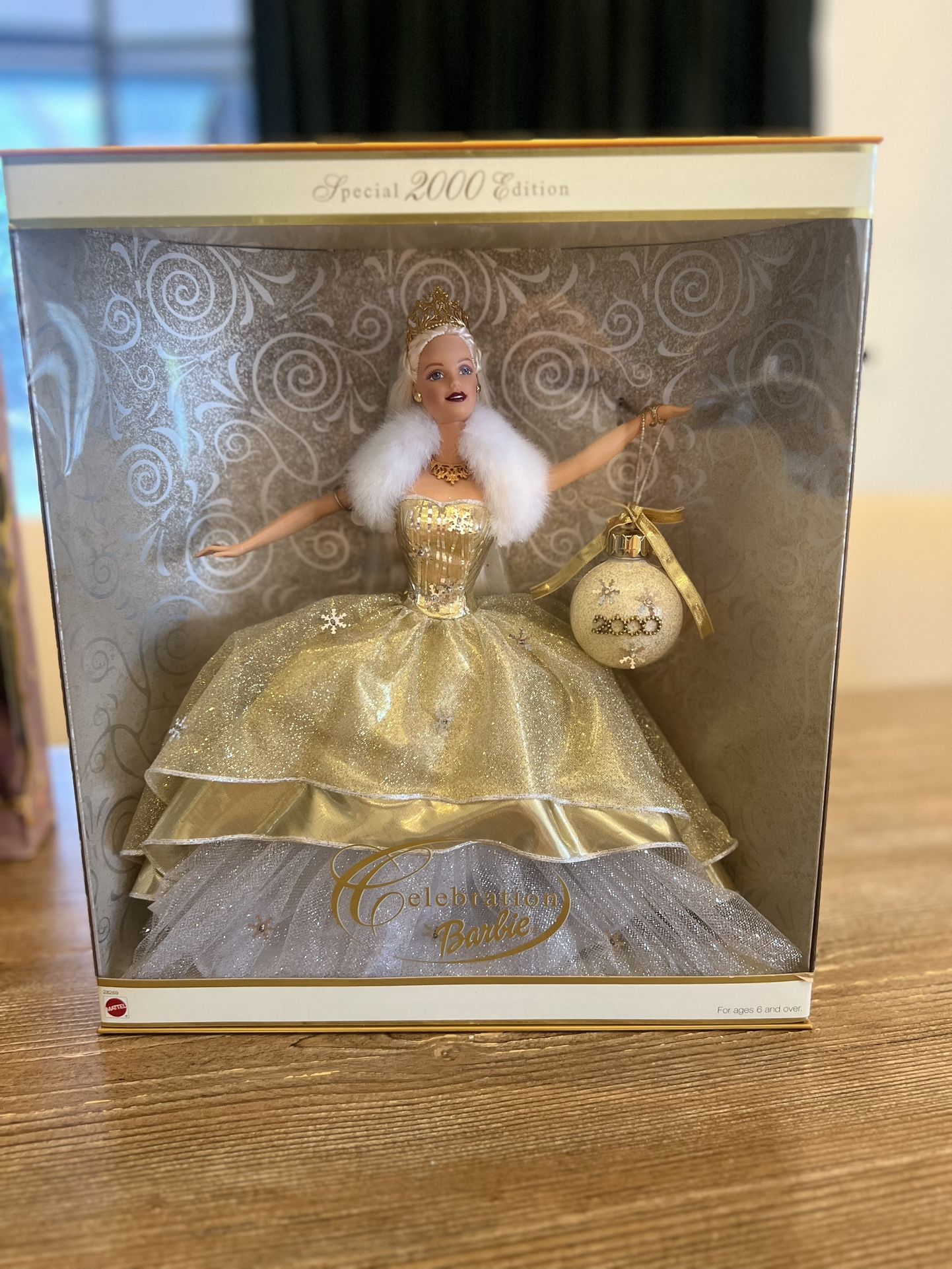 Vintage Barbie Special 2000 Edition Celebration