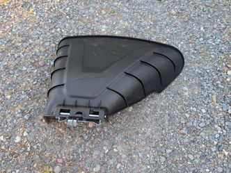 Cub Cadet 50" discharge chute