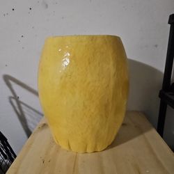 18in Lemon Food Stool