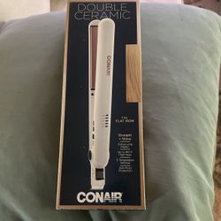 New Still In Box!Conair Double Ceramic 1” Flat Iron