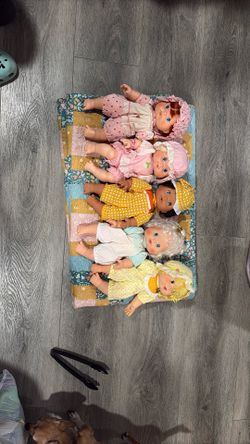 Kenner Strawberry Shortcake “blow Kiss Baby”