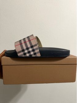 Burberry slides size 10