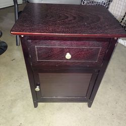 Nightstand/table