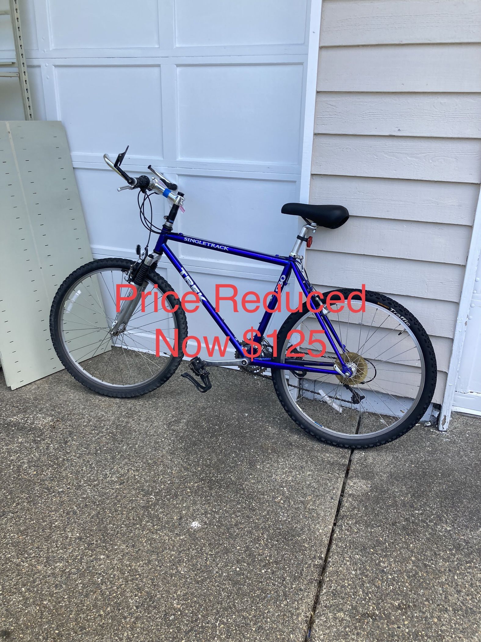 26” Trek Singletrack 930 Trail Bike (21 Spd) Price Reduced!