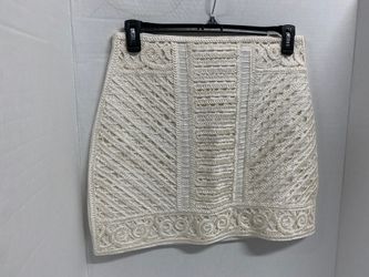 Free Skirt Beautiful Detail Broken Zipper Size 12