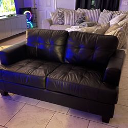 Beautiful Leather Sofa Set