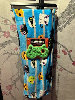 New With Tags Happy Haunting 2 Piece Set Blanket and Eye Mask