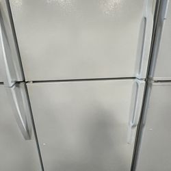 Refrigerator GE 28”