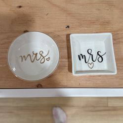 Mrs Ring Dish 