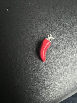 James Avery red enamel deals jalapeno pepper Retired