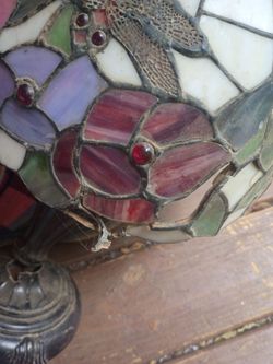 Tiffany dragonfly lamp